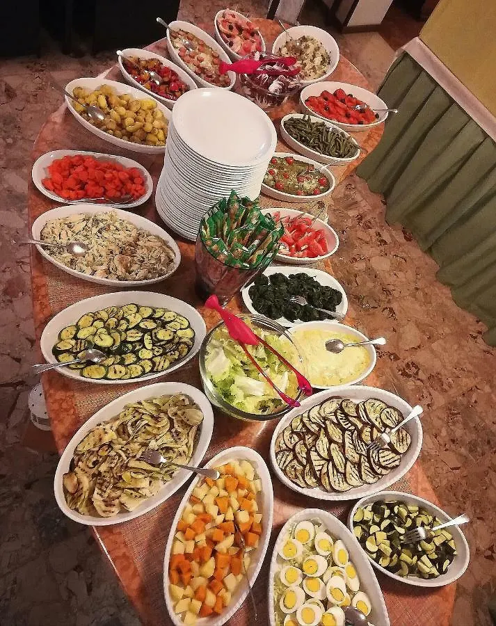 Hotel Villa Tiziana Torri Del Benaco